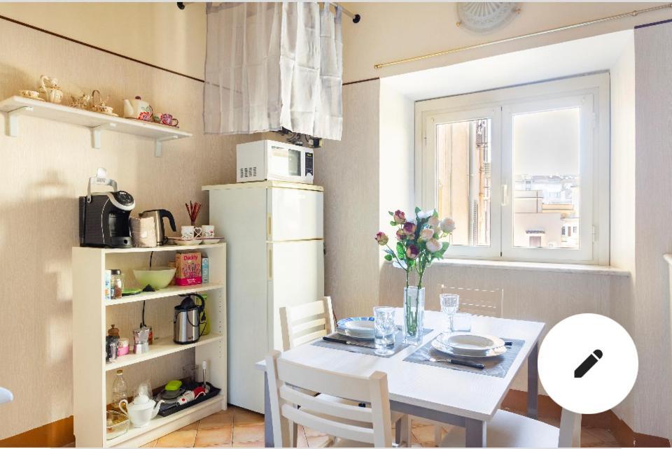Apartment 3a Domus Saint Peter
