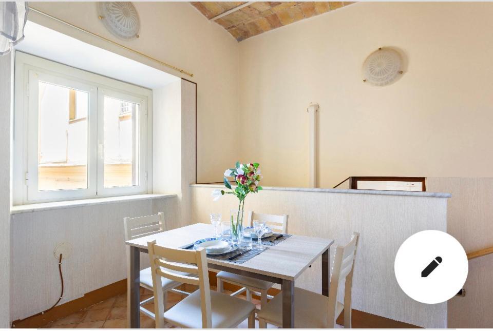 3a Domus Saint Peter